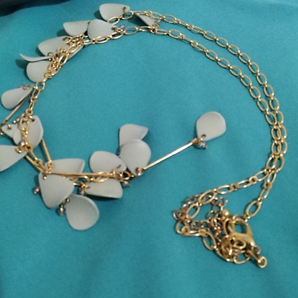 Dangly Teal Necklace